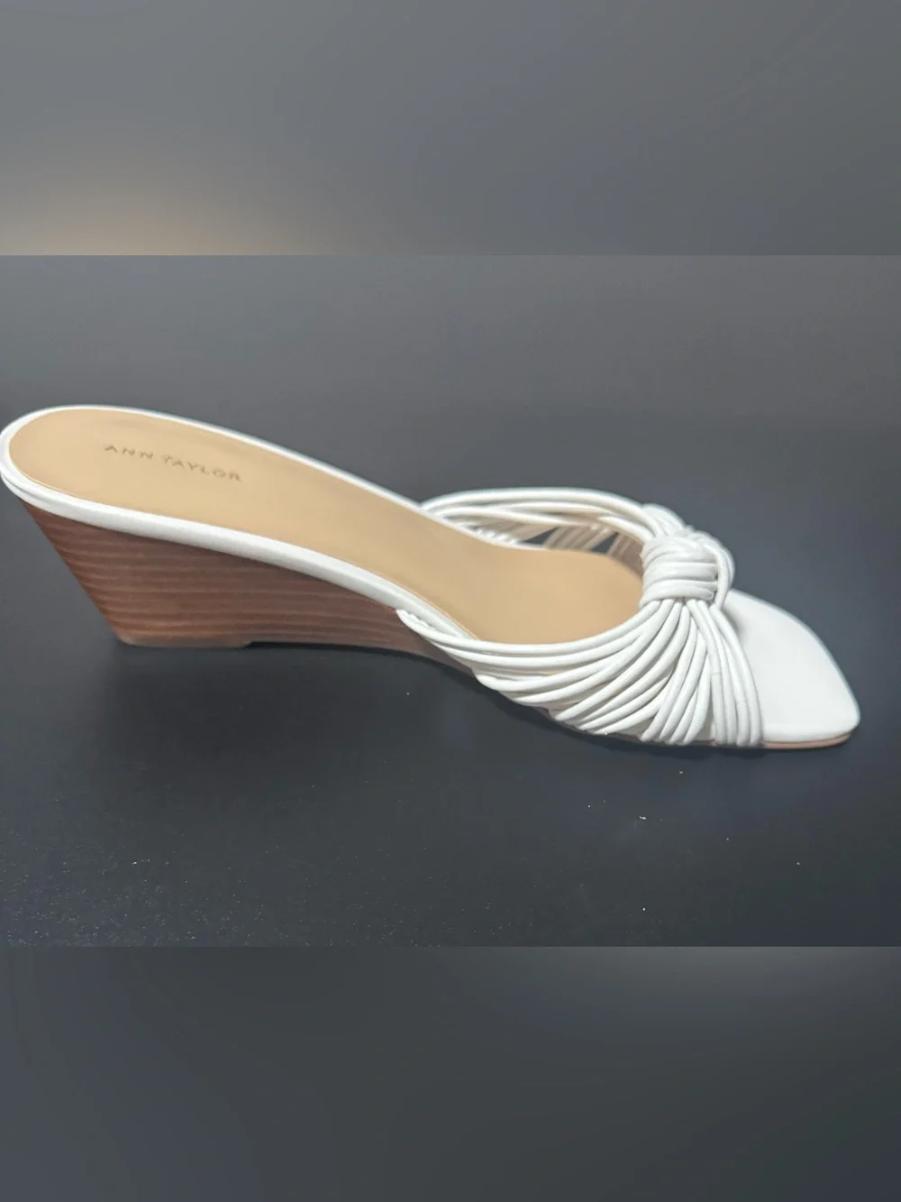 Ann Taylor Women’s White Knotted Strappy Wedge Sandal Size 9M